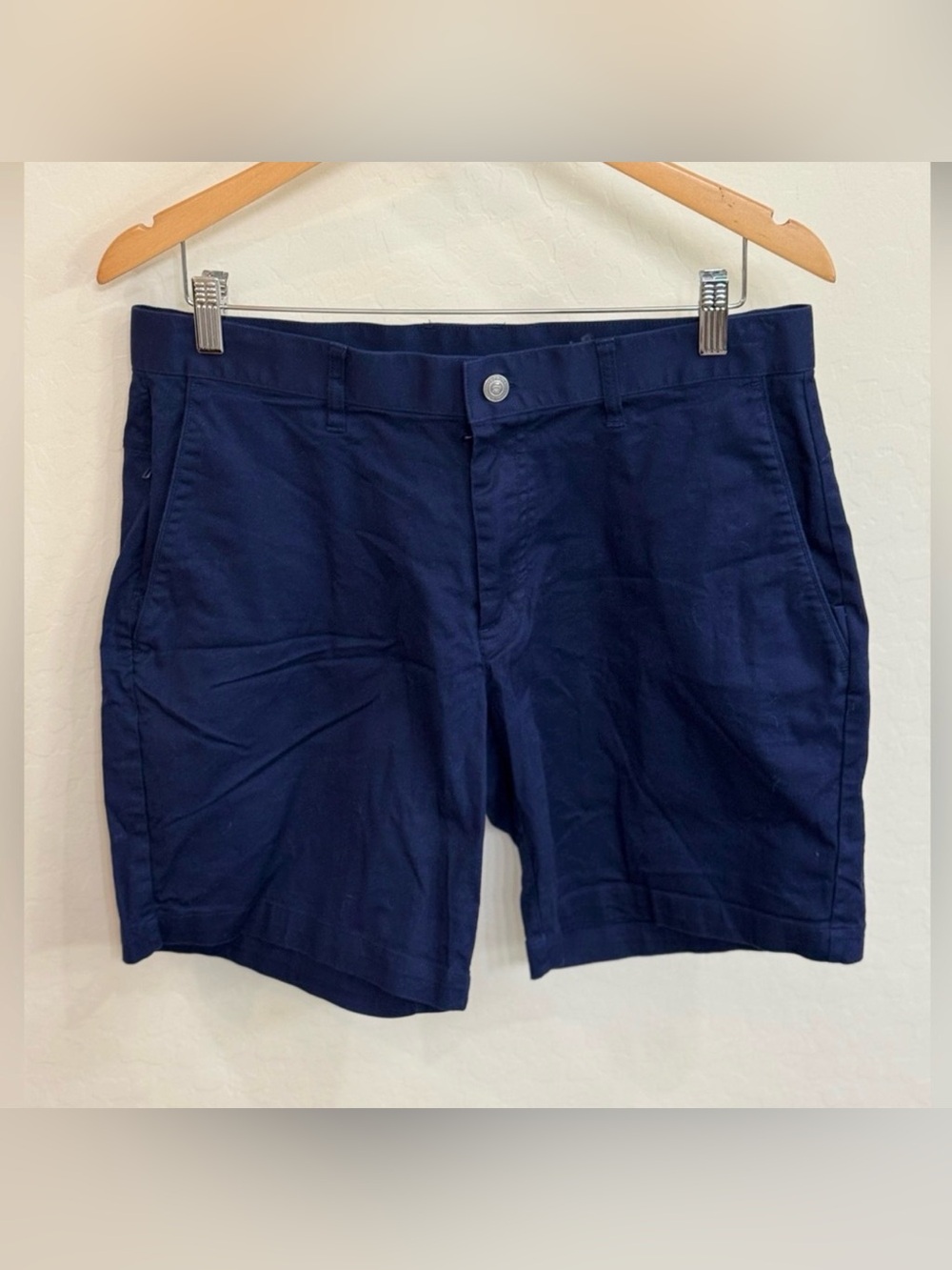 Fabletics Men's Performance Chino Hybrid Shorts Navy Blue Size 33